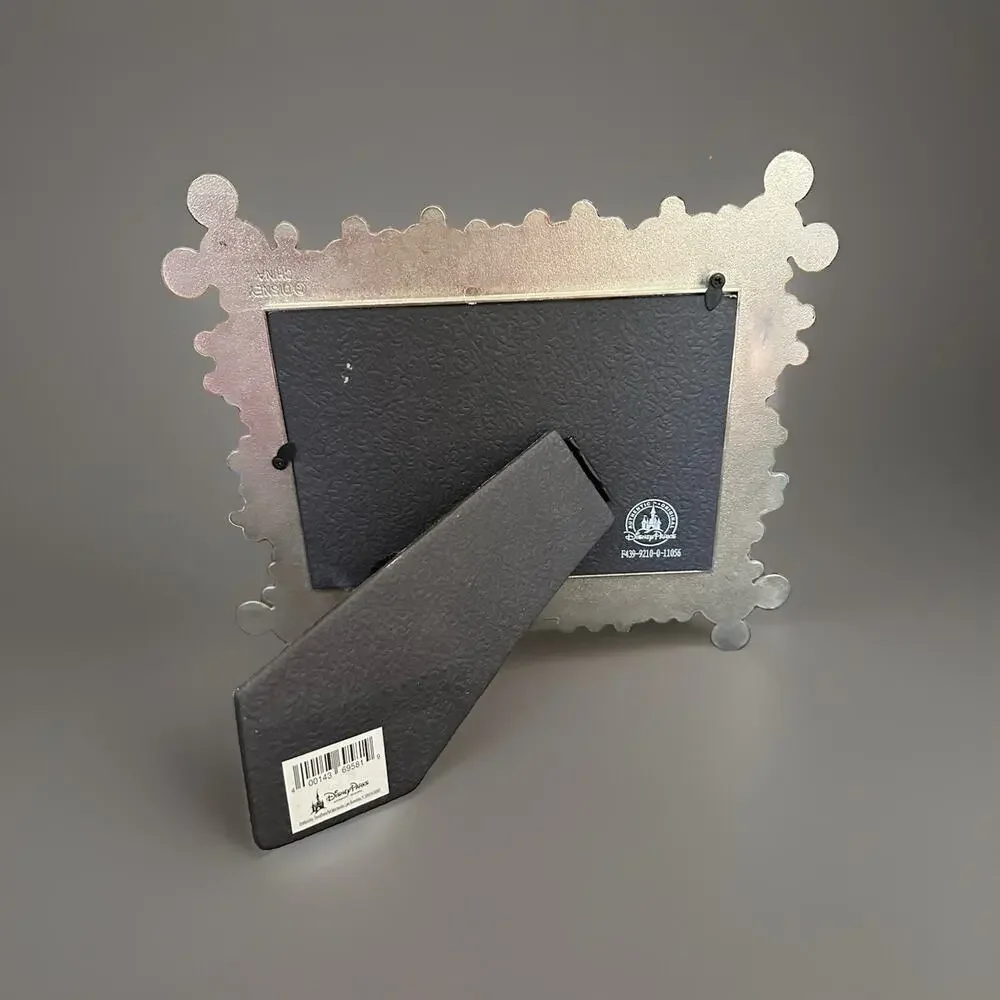 Disney Parks Silver Tone Metal Mickey Mouse Icon 4x6 Photo Picture Frame New
